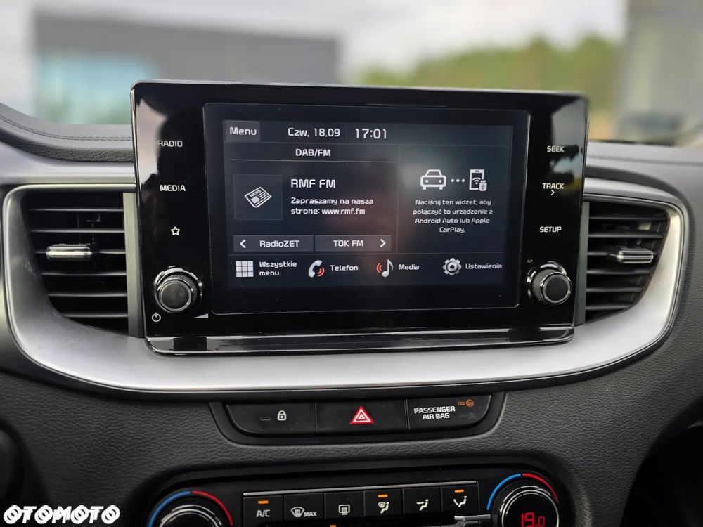 Kia Ceed 1.5 T-GDI L Business Line - 21