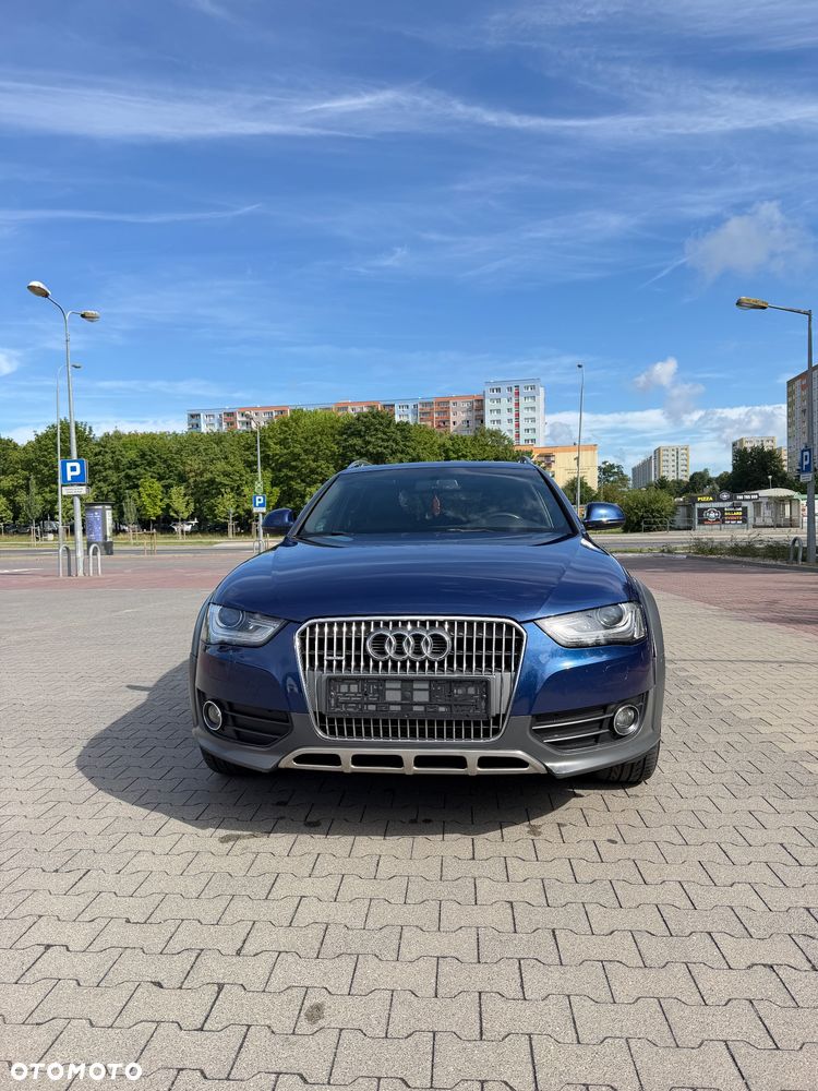 Audi A4 Allroad - 1