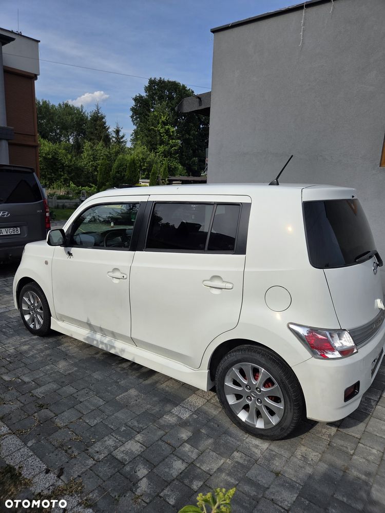 Daihatsu Materia - 3