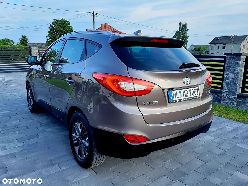 Hyundai ix35 1.6 2WD Fifa World Cup Edition - 18