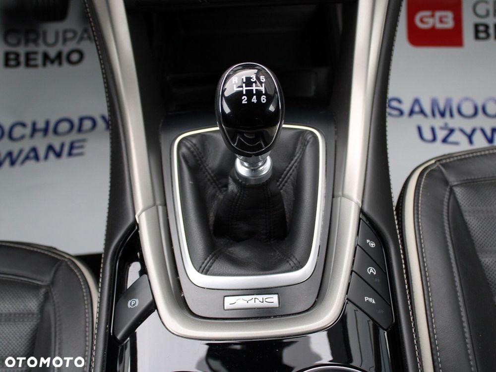 Ford Mondeo Vignale 2.0 TDCi - 22