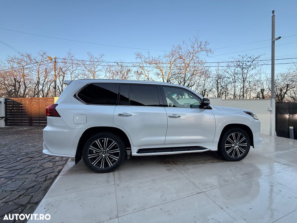 Lexus Seria LX - 7