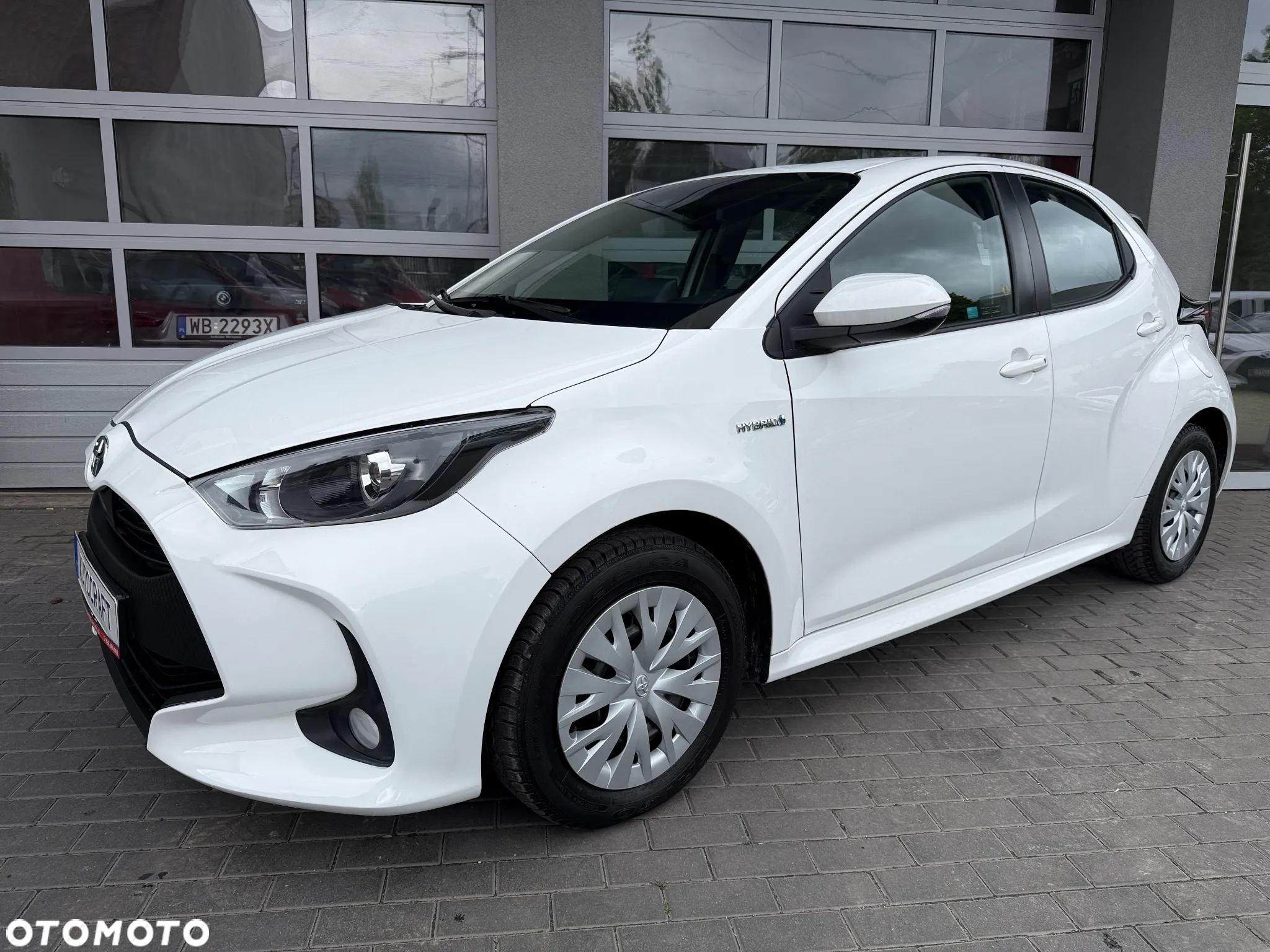 Toyota Yaris Hybrid 1.5 Comfort - 19