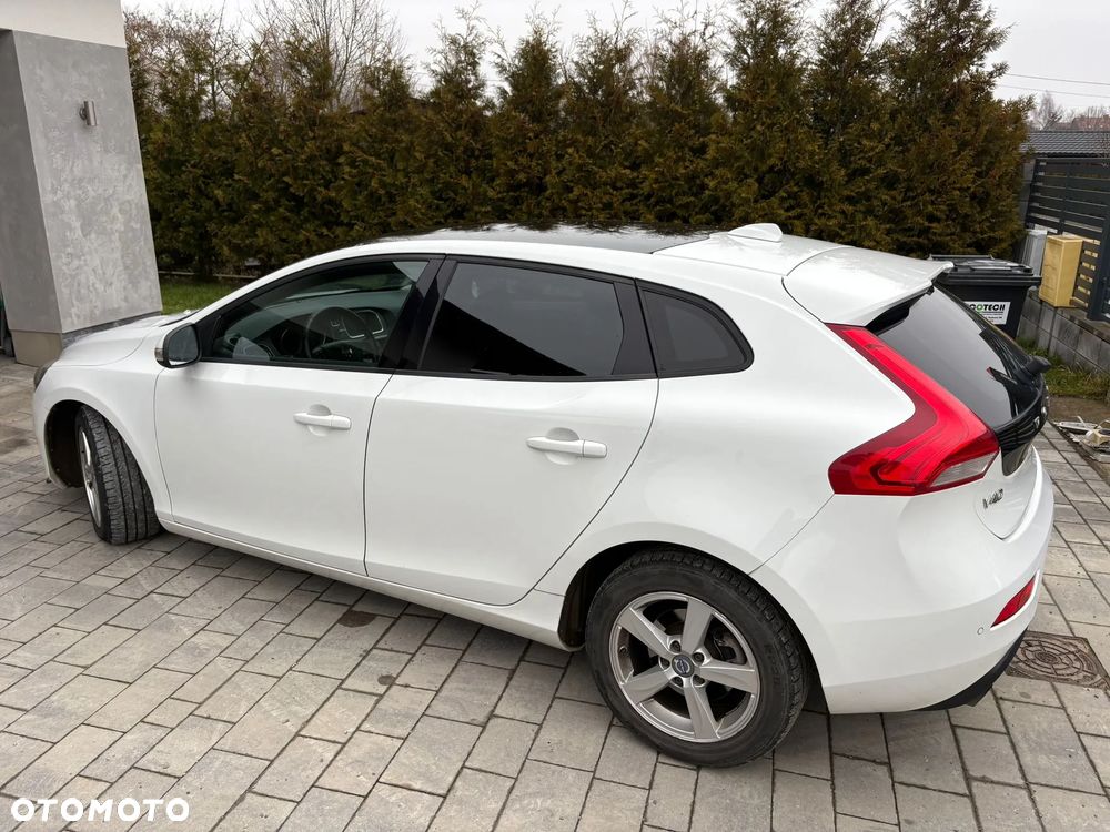 Volvo V40 D3 - 4