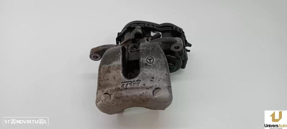 PINÇA TRAVÃO TRASEIRA DIREITA MERCEDES-BENZ CLA COUPÉ 2015 -A0004232481 - 3