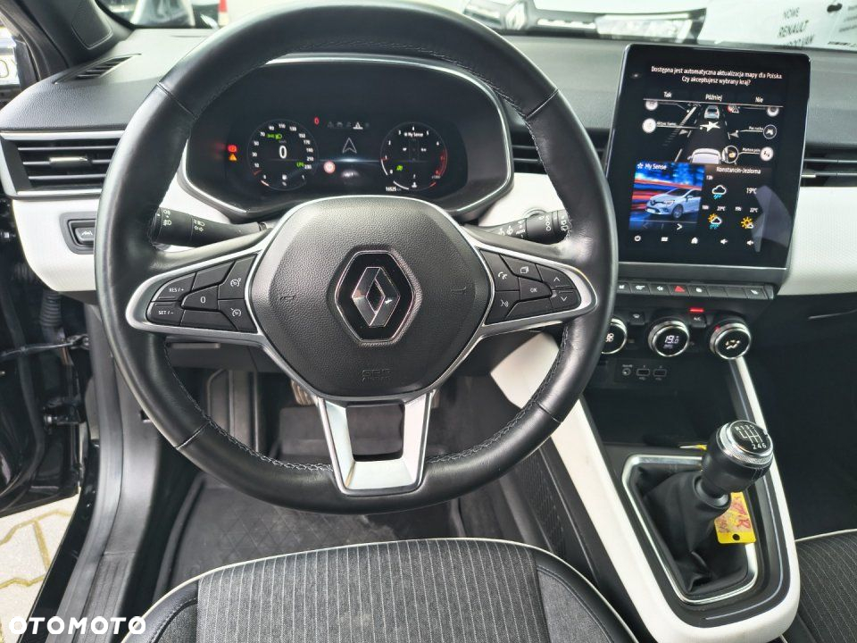 Renault Clio - 17