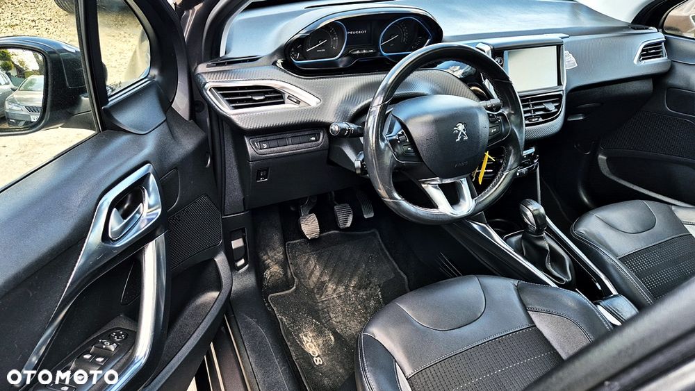 Peugeot 2008 1.6 VTi Allure - 28