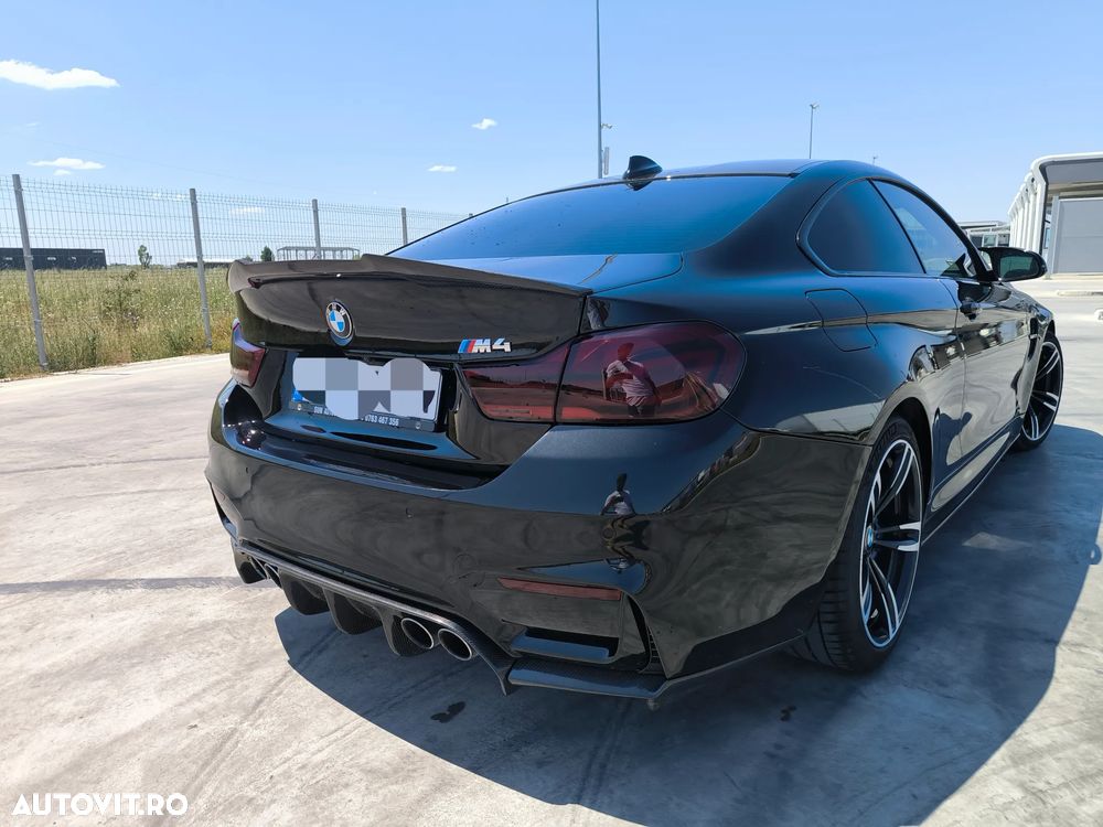 BMW M4 DKG - 8
