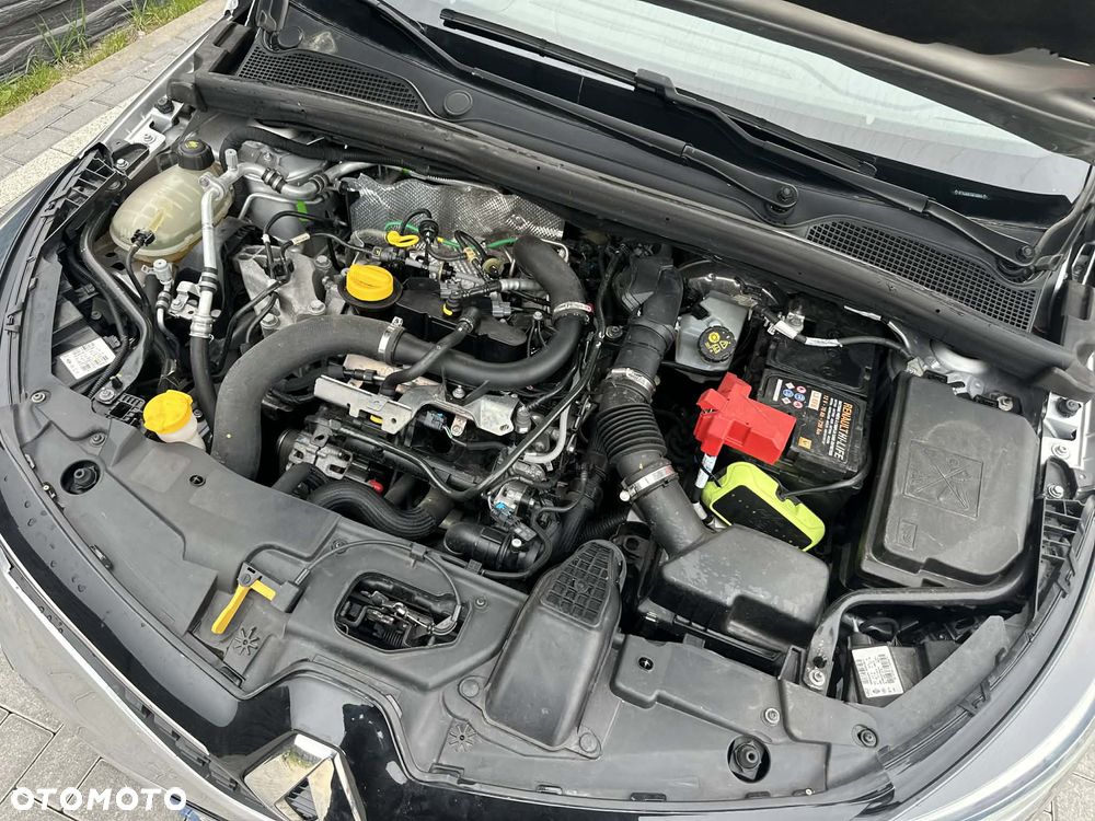 Renault Clio TCe 100 INTENS - 24