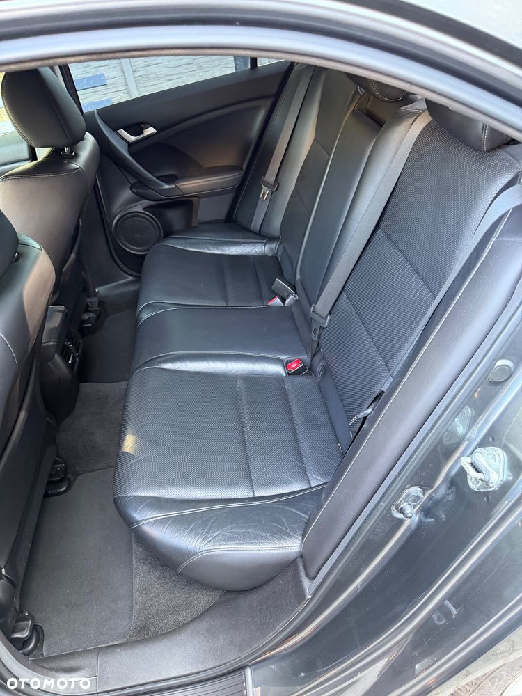 Honda Accord 2.4 Executive - 13