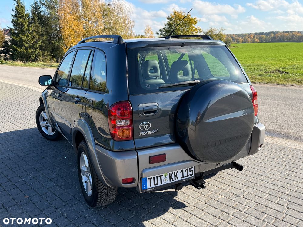 Toyota RAV4 D-4D 4x4 Sol - 20