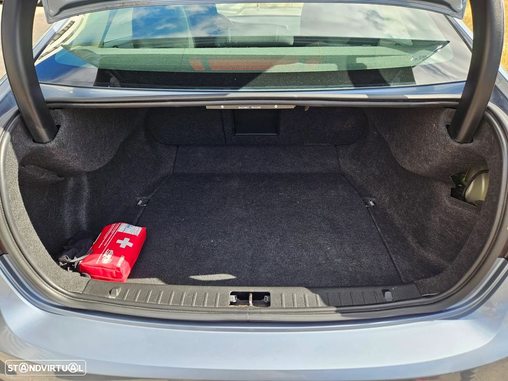 Volvo S60 2.0 D3 Kinetic - 7