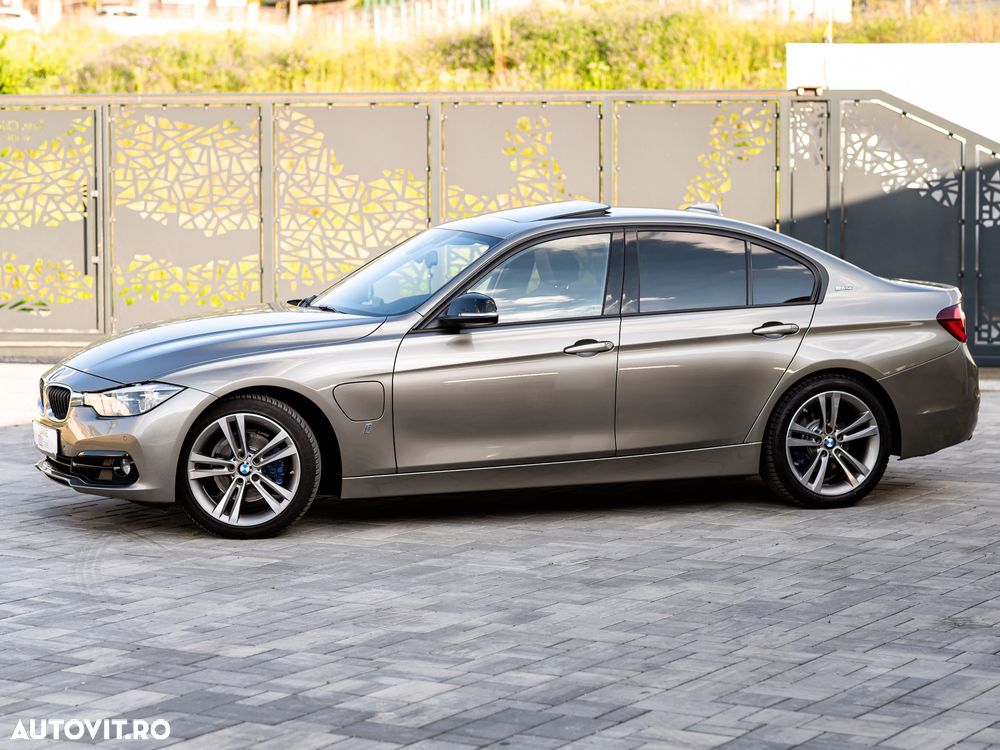 BMW Seria 3 330e iPerformance Sport Line - 16