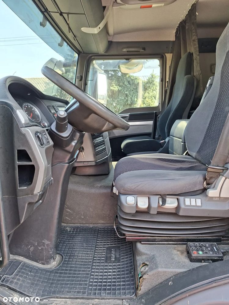 MAN TGX 18.400 Euro 6 ciągnik siodłowy - 13