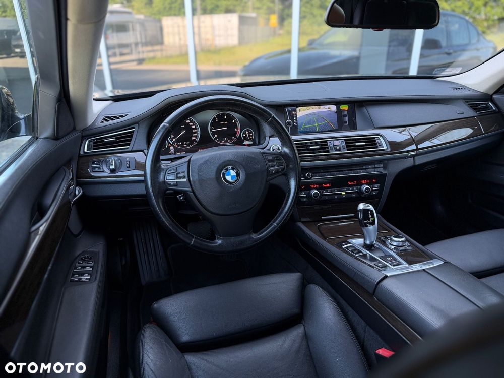 BMW Seria 7 730d - 15