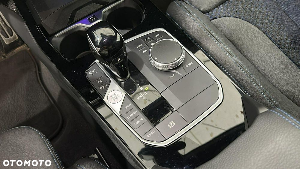 BMW Seria 2 220i M Sport - 18