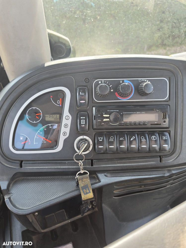 JCB 3cx - 4