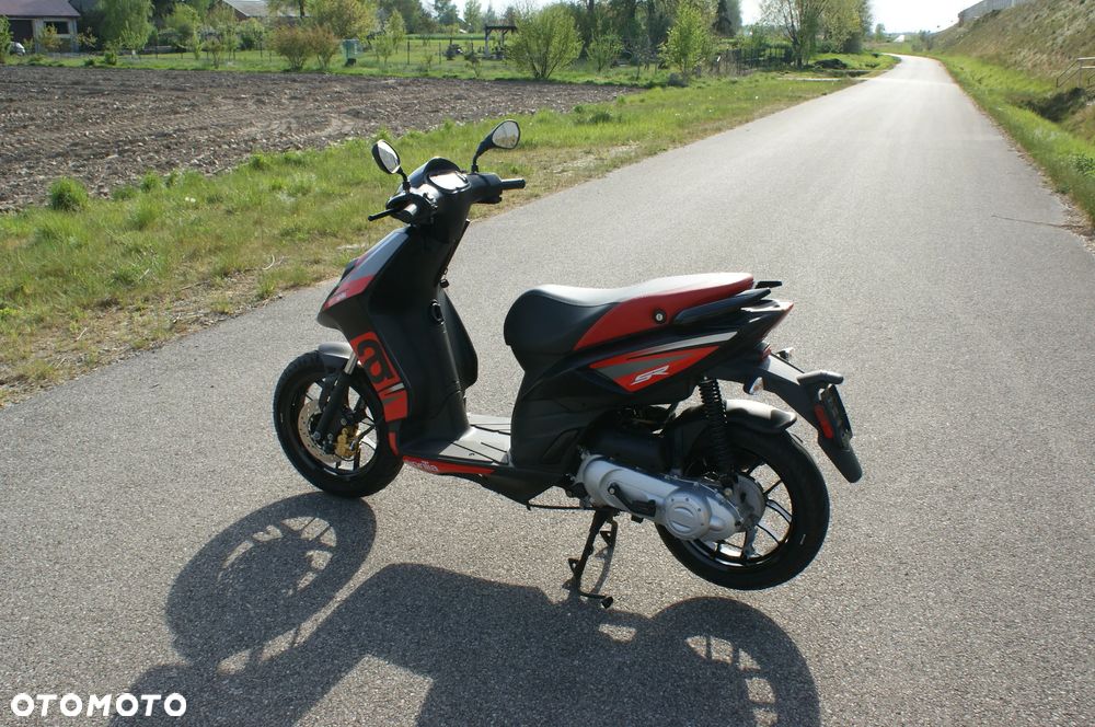 Aprilia SR - 7