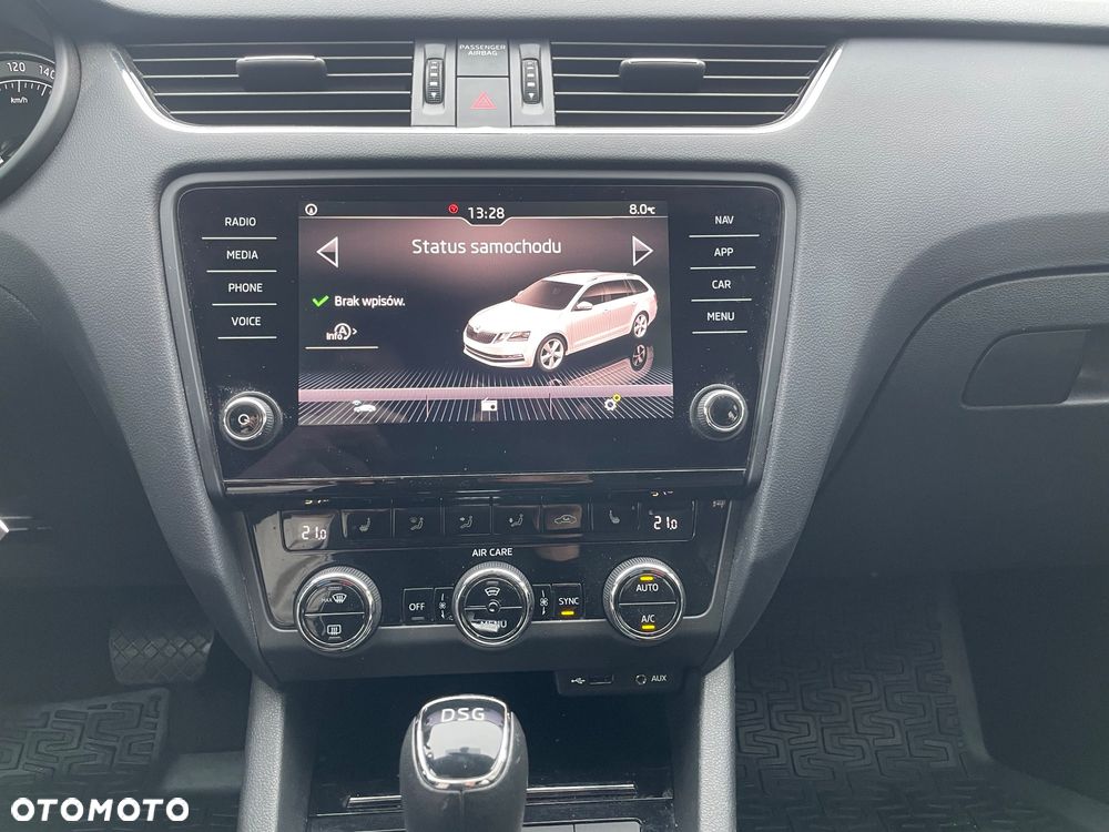 Skoda Octavia 1.5 TSI ACT Style DSG - 10