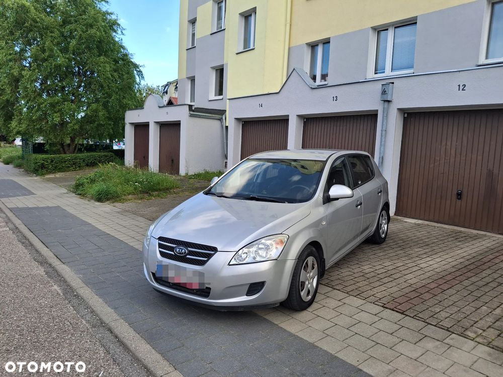 Kia Ceed 1.6 Crdi Comfort - 3