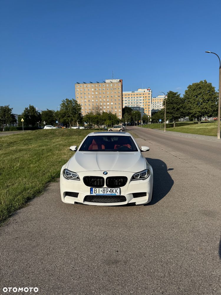 BMW M5 Standard - 2