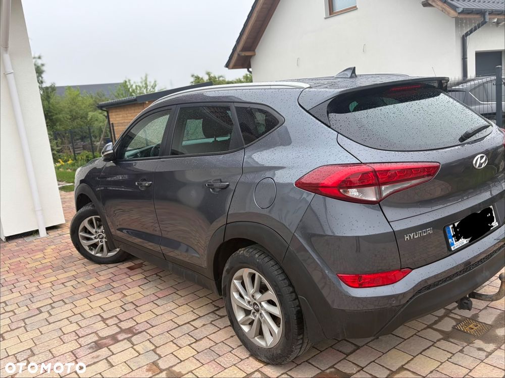 Hyundai Tucson 1.6 GDI BlueDrive Comfort 2WD - 12