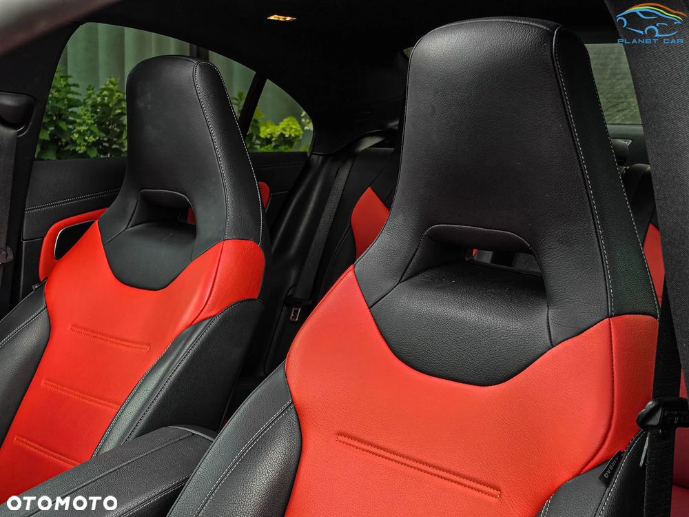 Mercedes-Benz CLA 200 AMG Line 7G-DCT - 23