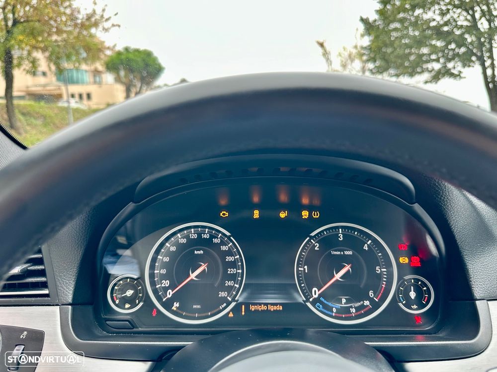 BMW 520 d Pack M Auto - 27