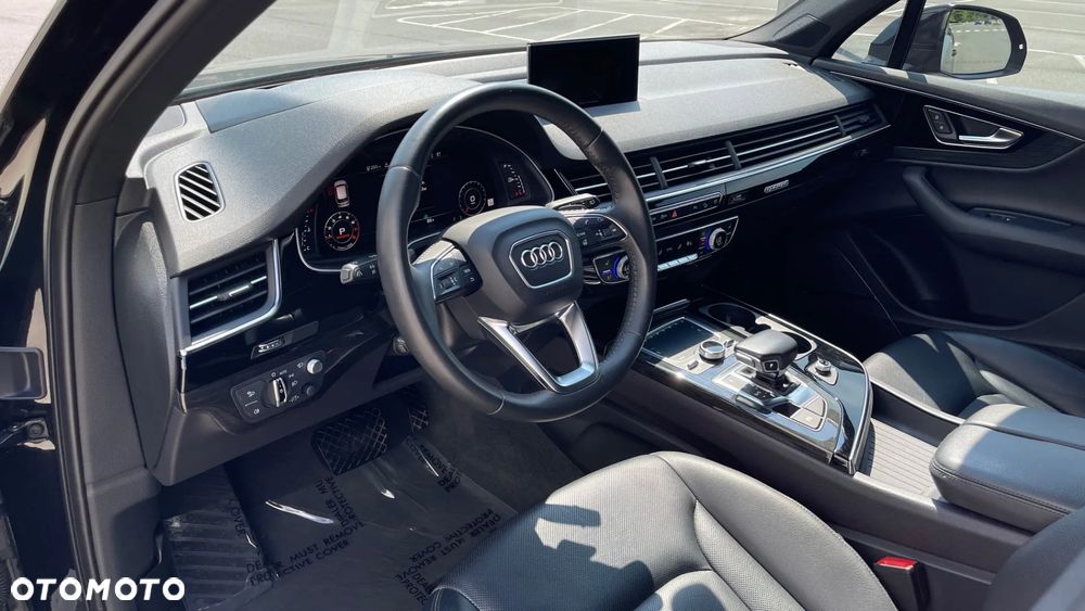 Audi Q7 3.0 TFSI Quattro Tiptronic - 9