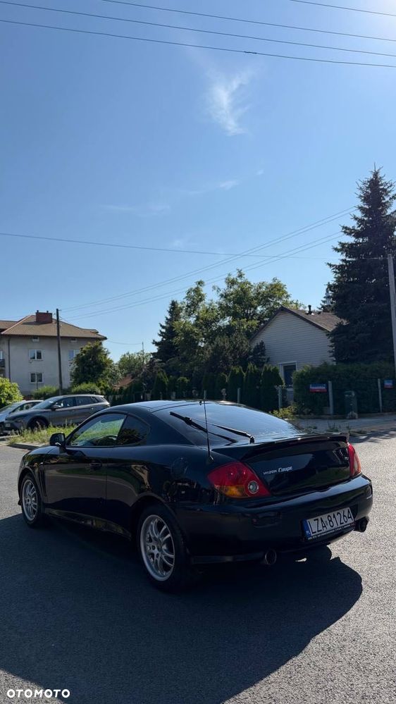 Hyundai Coupe - 3