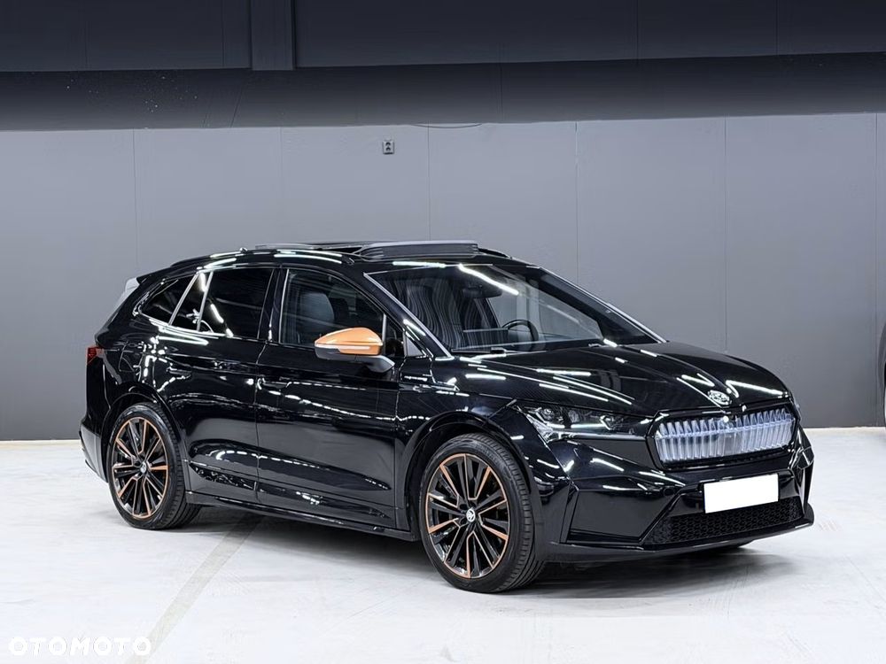 Skoda Enyaq 80x 82kWh Founders - 4