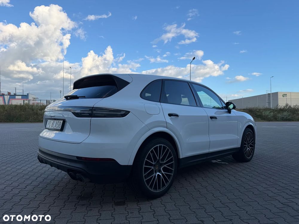 Porsche Cayenne Platinum Edition - 6