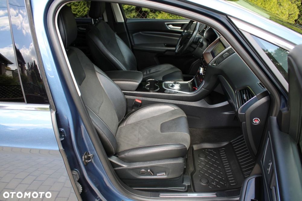 Ford S-Max 2.0 EcoBlue Titanium - 12
