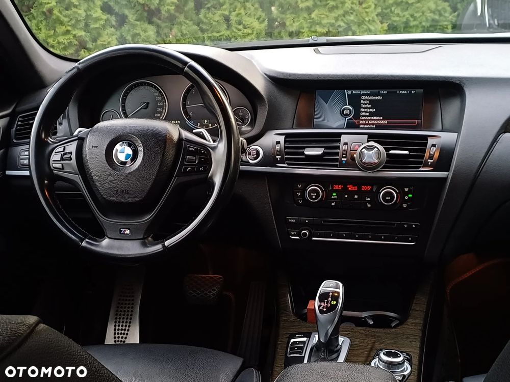 BMW X3 xDrive35d - 23