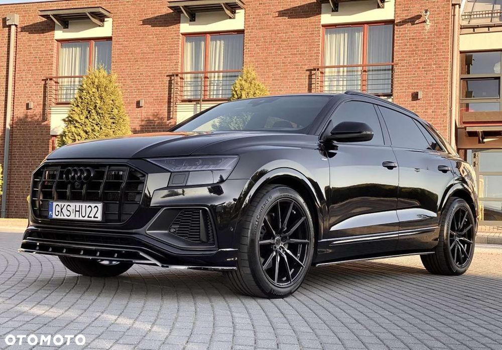 Audi Q8 - 9