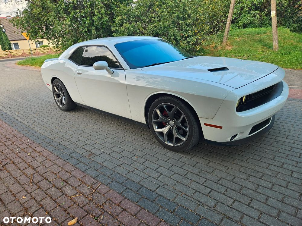 Dodge Challenger - 6
