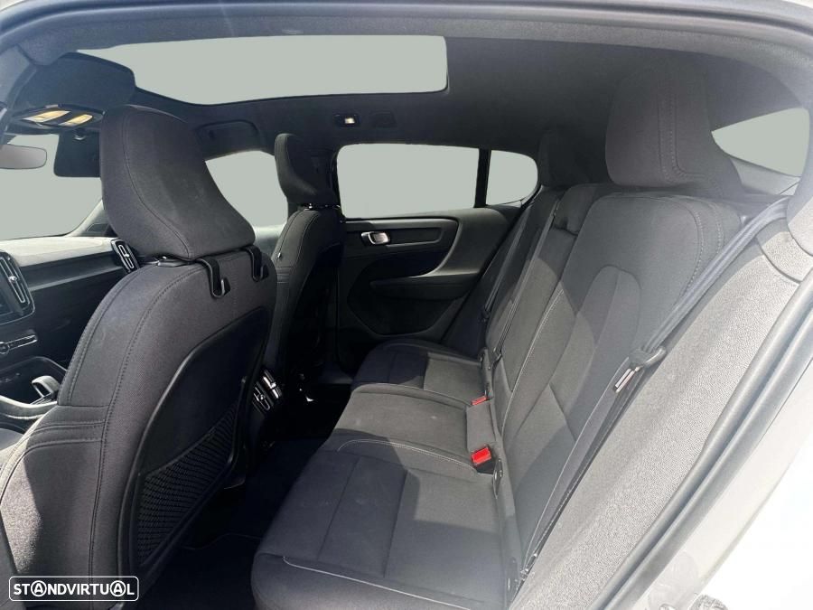 Volvo C40 Recharge Twin First Edition - 12