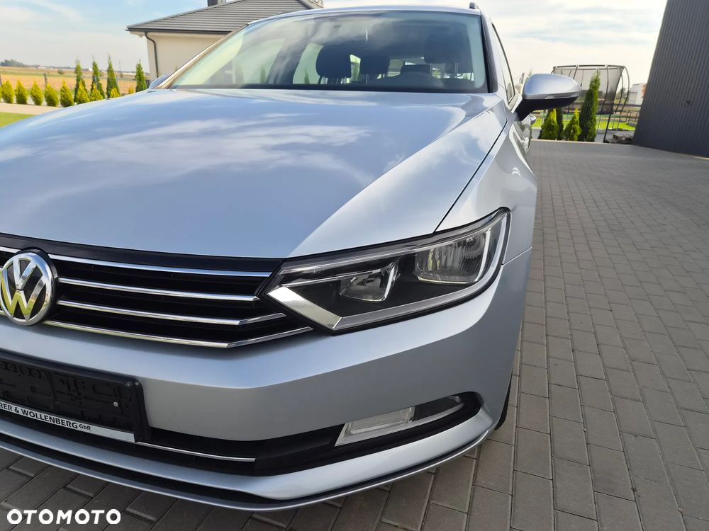 Volkswagen Passat 1.6 TDI BMT Trendline - 32