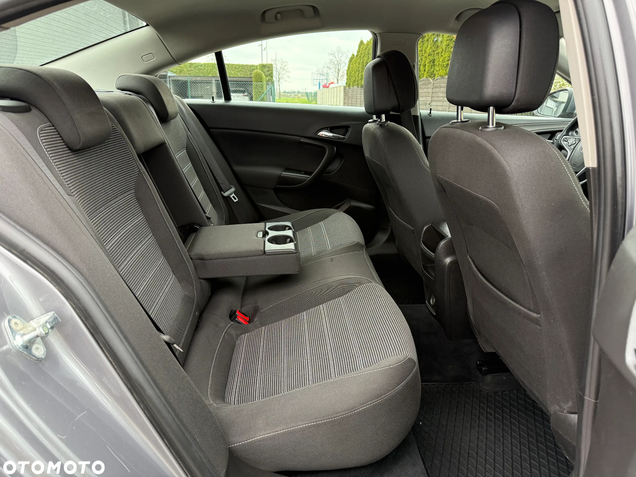 Opel Insignia - 9