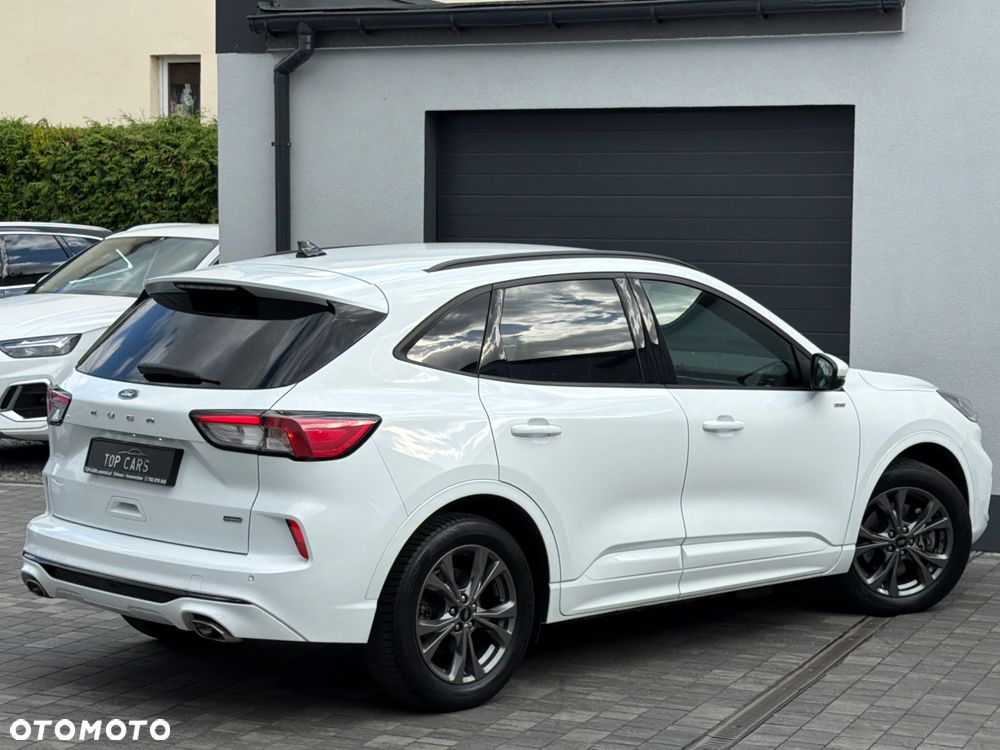 Ford Kuga 2.5P PHEV FWD ST-Line X - 31