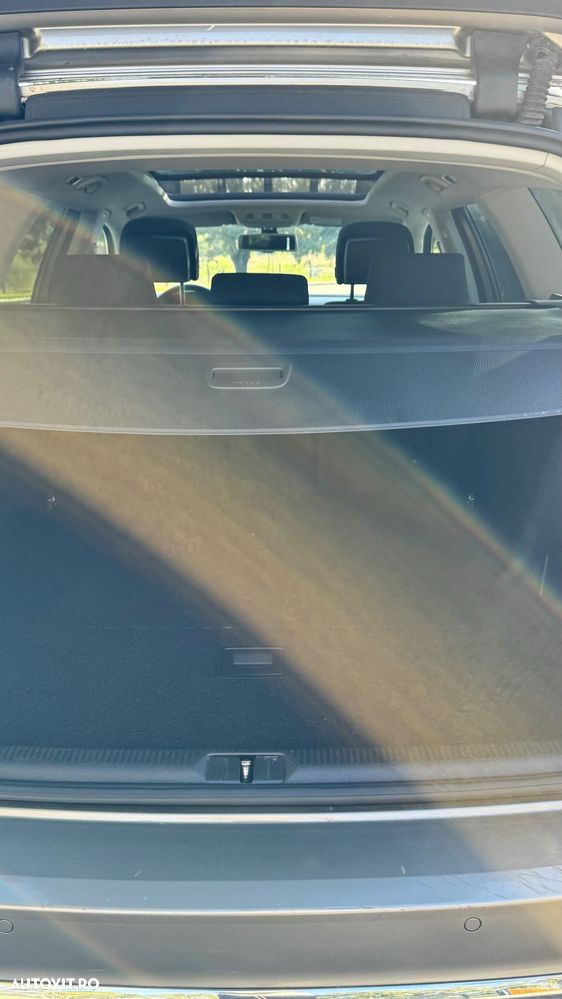 Volkswagen Passat - 8