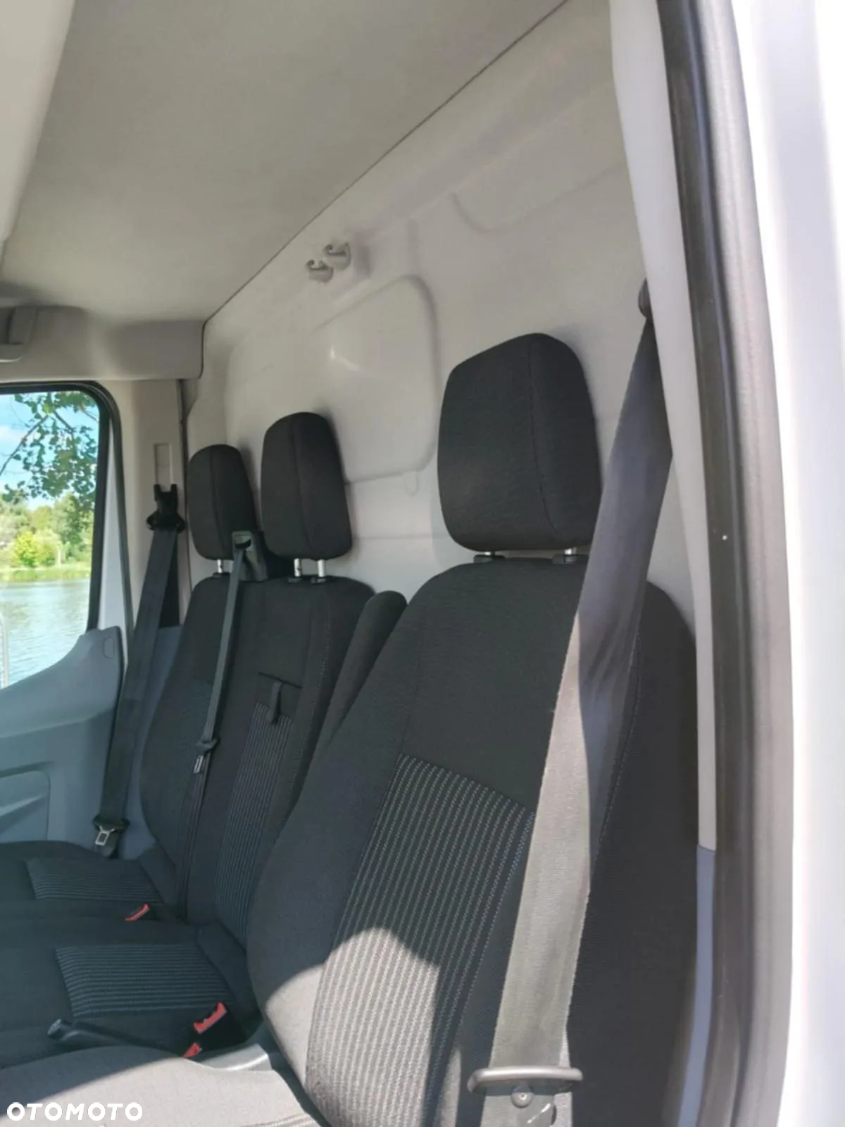 Ford Transit - 11
