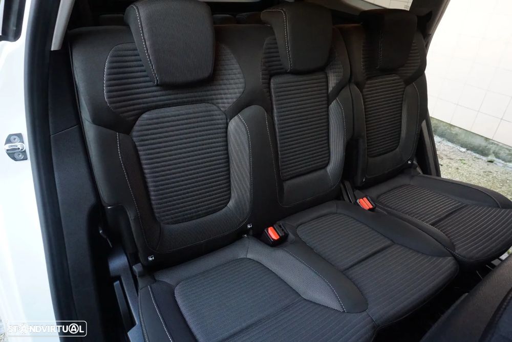 Renault Grand Scénic ENERGY dCi 110 EDC INTENS - 6