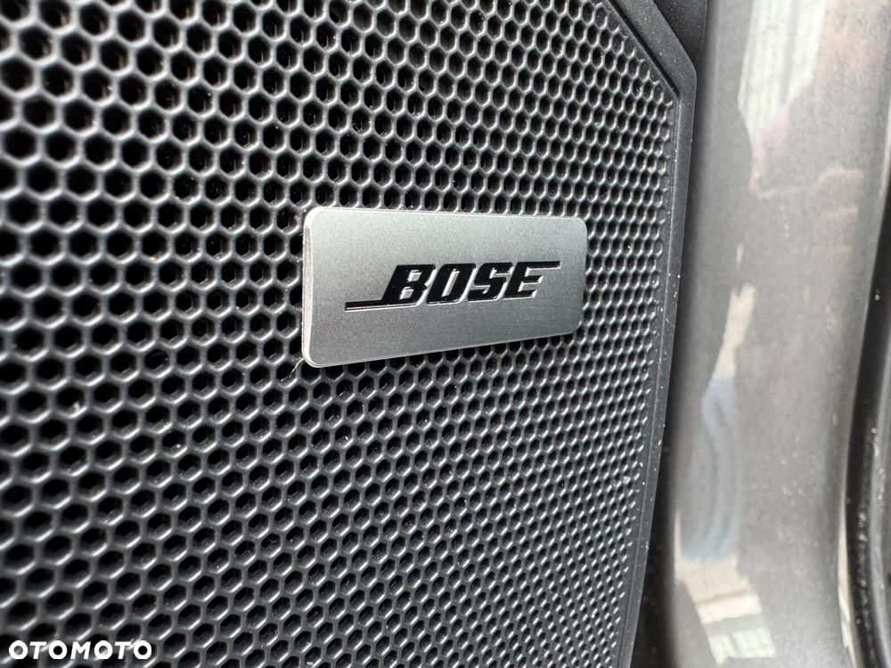 Porsche Cayenne - 31