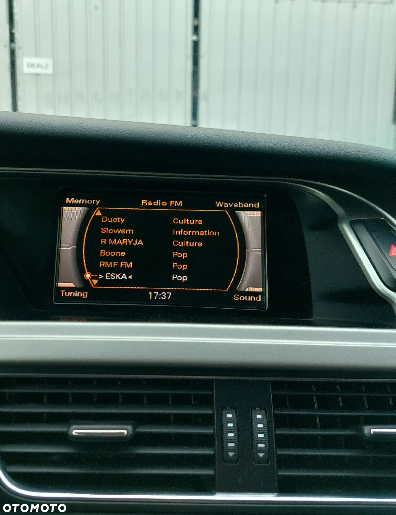Audi A4 Avant 2.0 TDI DPF - 10