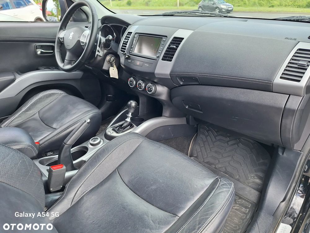 Peugeot 4007 2.2HDi Premium - 24