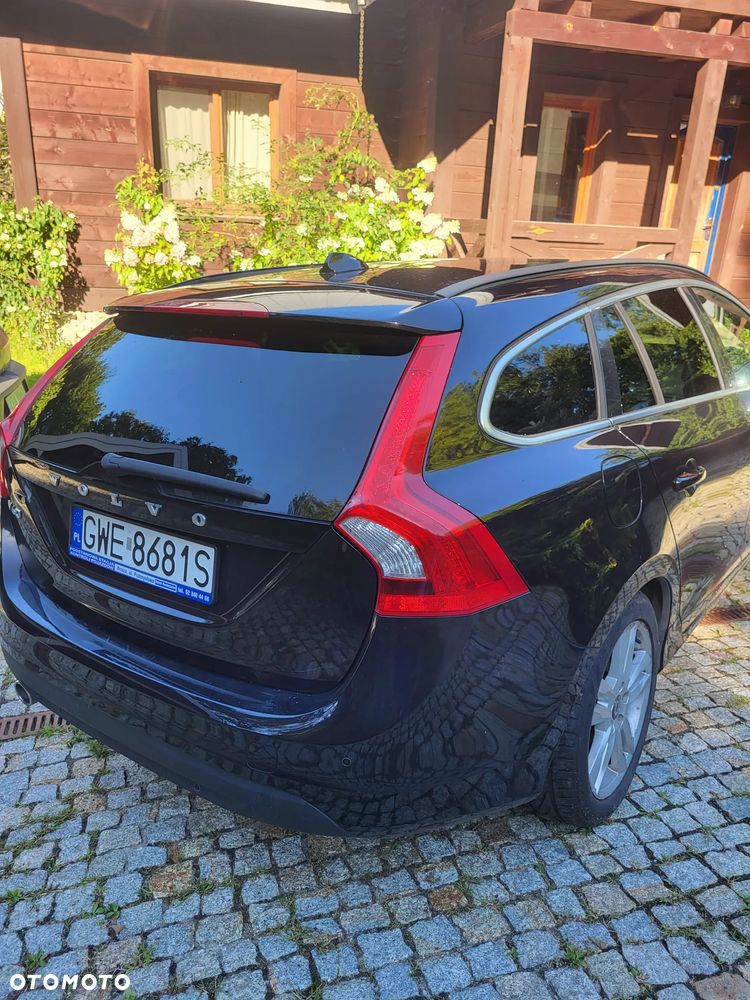 Volvo V60 D3 Edition - 13