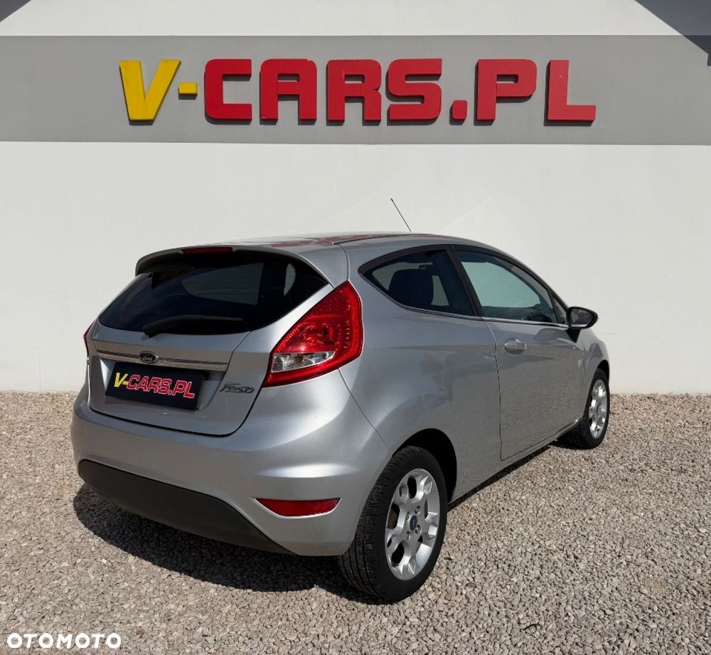 Ford Fiesta - 9