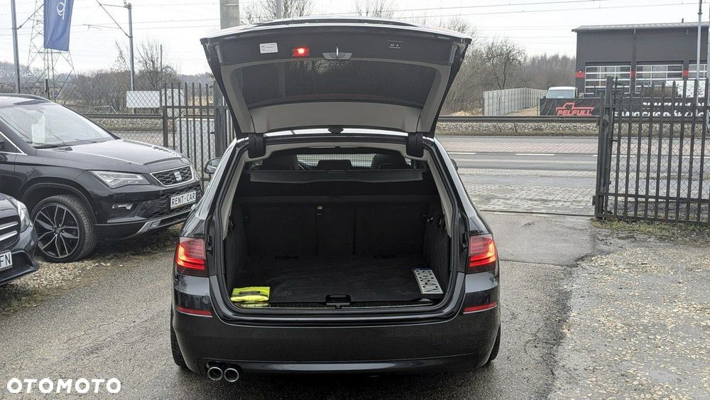 BMW Seria 5 - 23