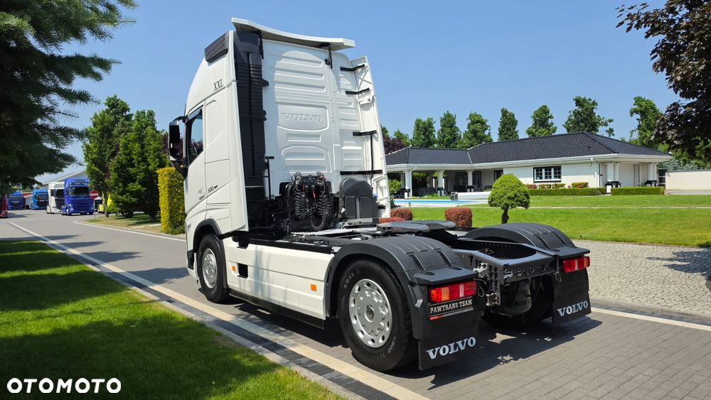 Volvo ///FH///500///2022/// GLOBETROTTER///XXL///FULL LED/// VIRTUAL COCPIT///KLIMATYZACJA POSTOJOWA///ZABUDOWY MIĘDZYOSIOWE///NAWIGACJA///TV/// WAGA///STAN BARDZO DOBRY - 8